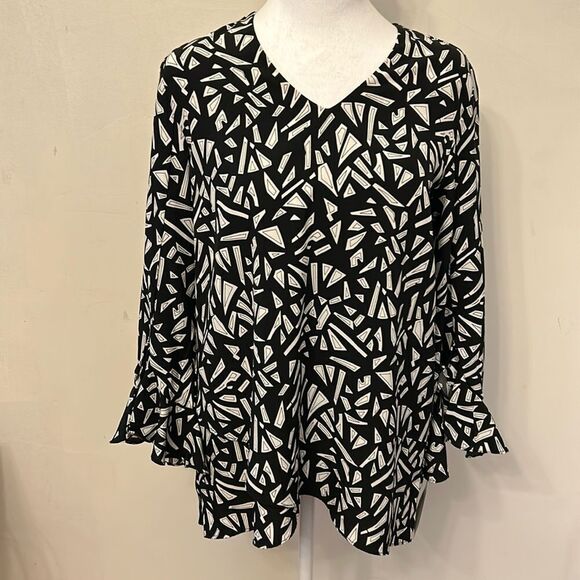 Calessa black white patterned long sleeve V neck blouse Size S New - Picture 1 of 9